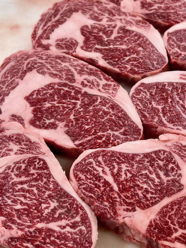 [Pre-order] Dry-aged Australian Frosted Wagyu beef ribeye 